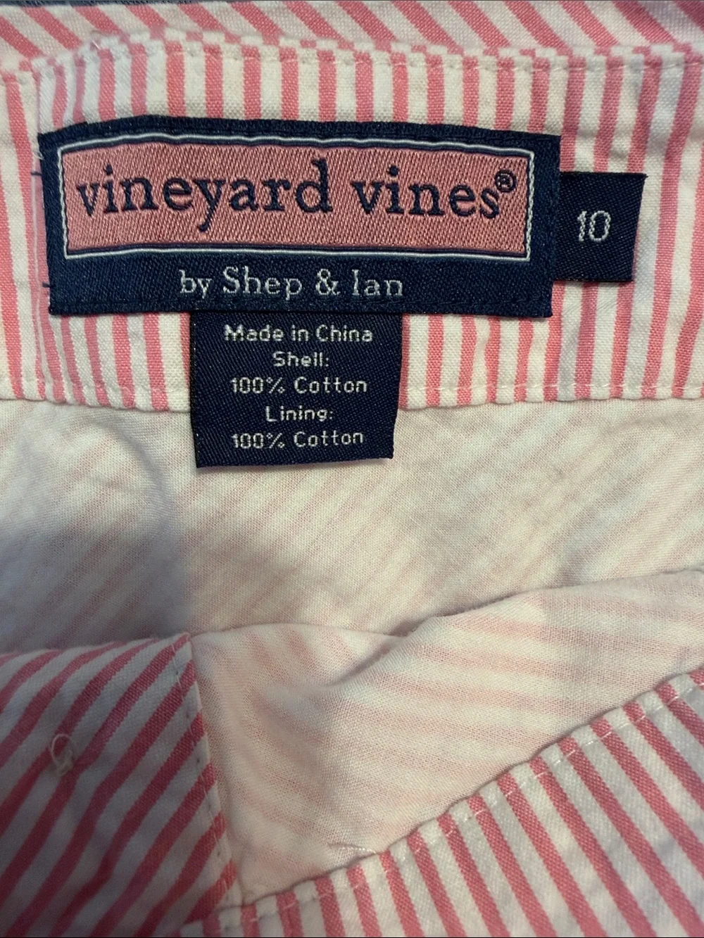 Vineyard Vines Pink Striped Button-Front Mini Skirt. 💯 cotton. Size 10. - Picture 4 of 5